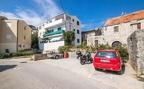 Apartments Tolj